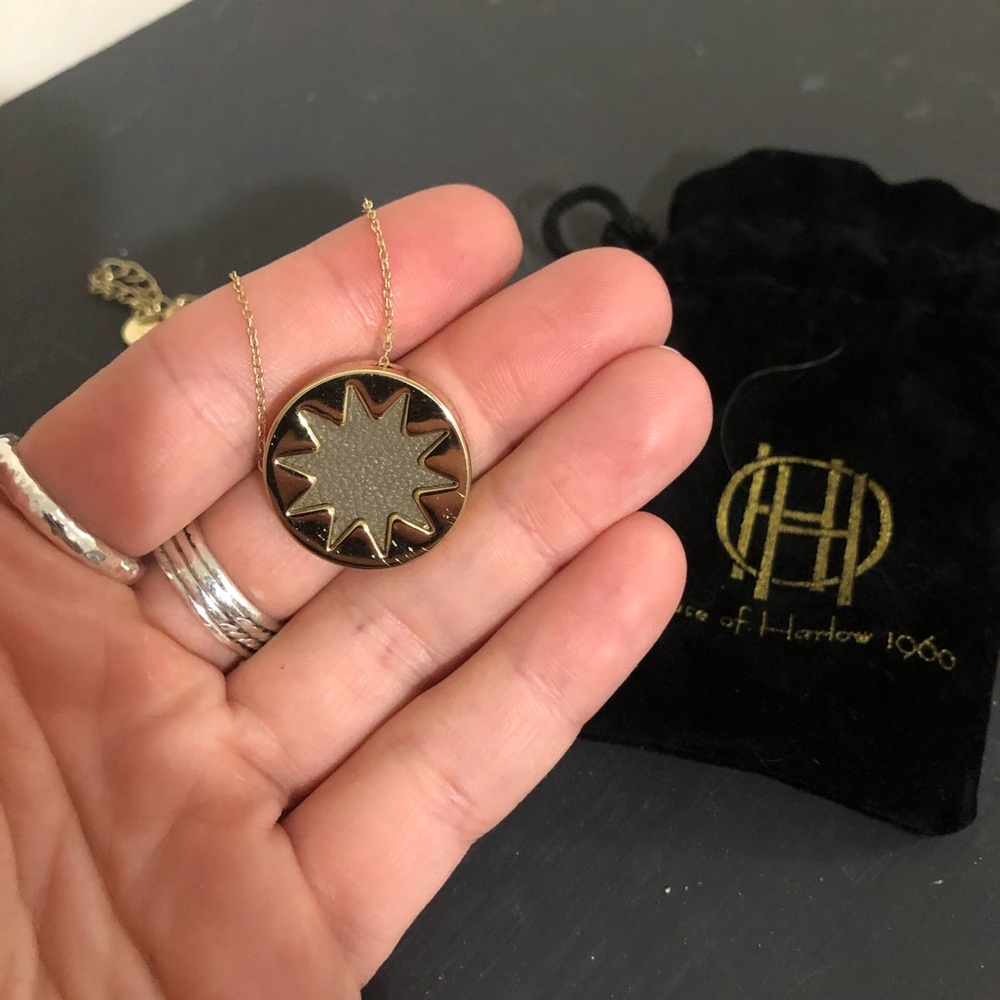 House of Harlow mini starburst tan necklace